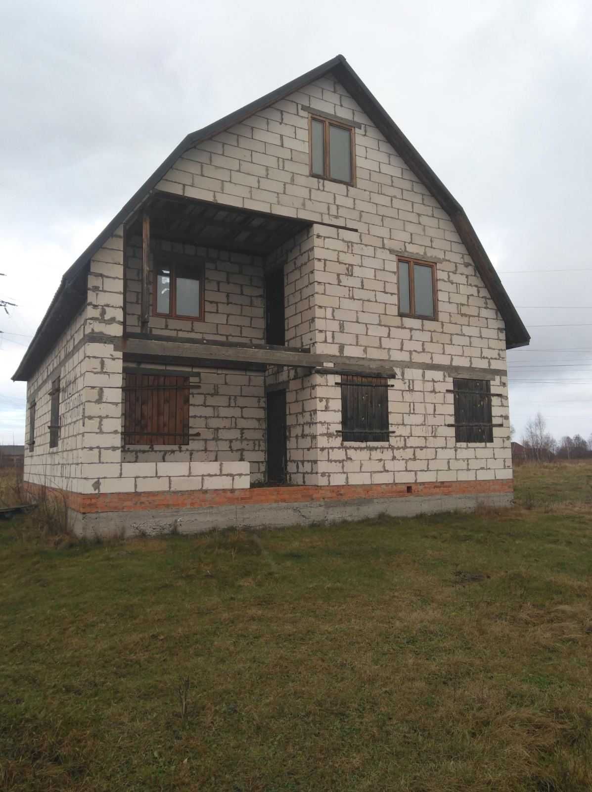 Продам будино-новобудова в смт. Шацьк, Волинська обл