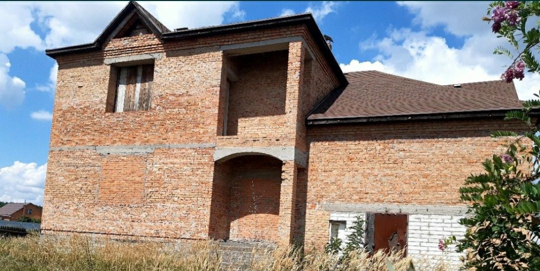 Дом 148 м2 в Лютеже