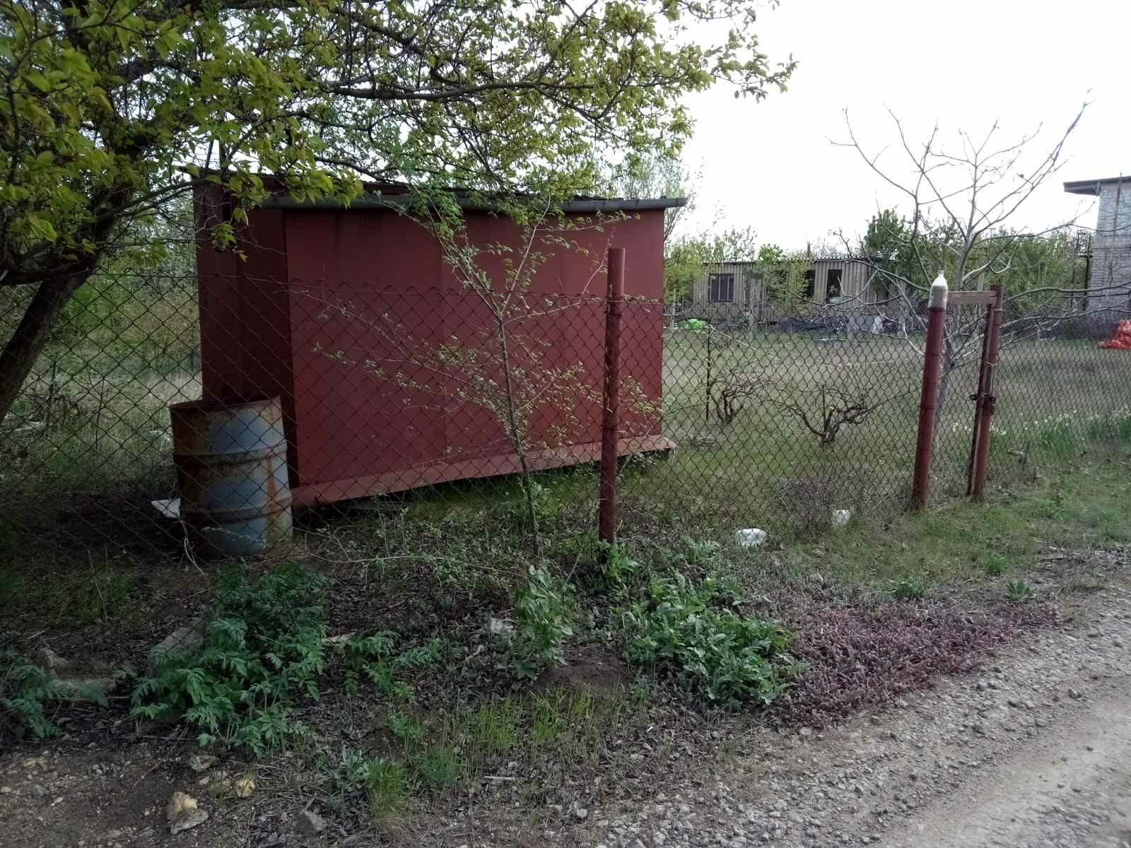 Продам участок правильной формы