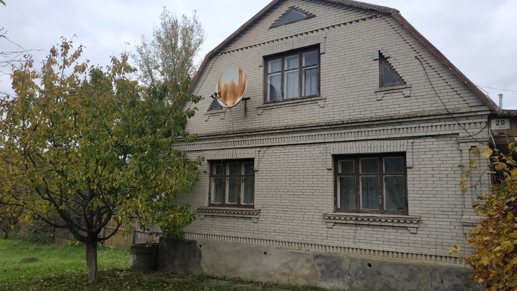 Частный дом с камином 240кв 15соток